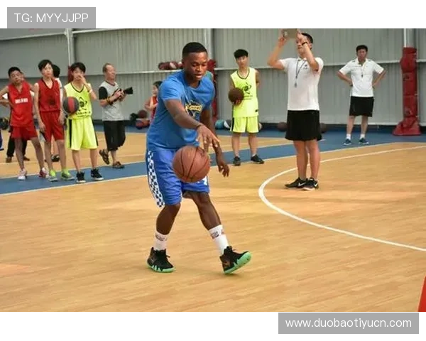 探索开心体育的专业教练资源,获得个性化运动指导与建议 探索开心体育的专业教练资源,获得个性化运动指导与建议